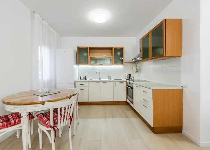 Sophie Downtown By Pikhost Lägenhet Tirana