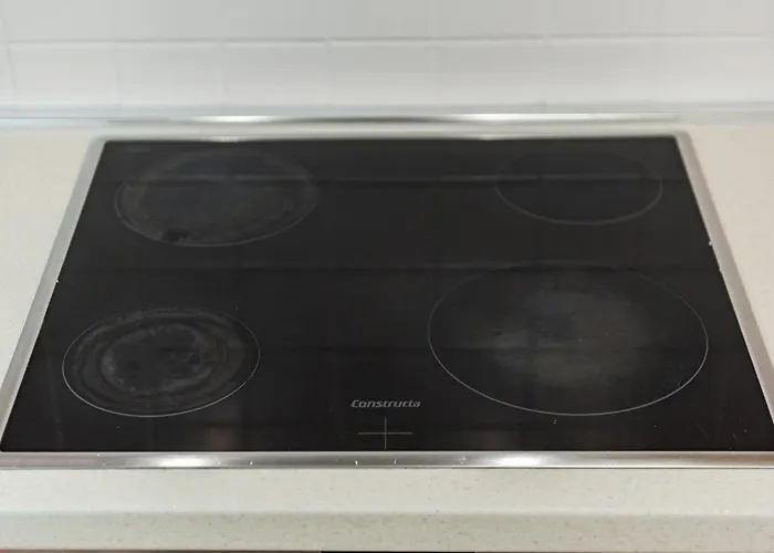 Sophie Downtown By Pikhost