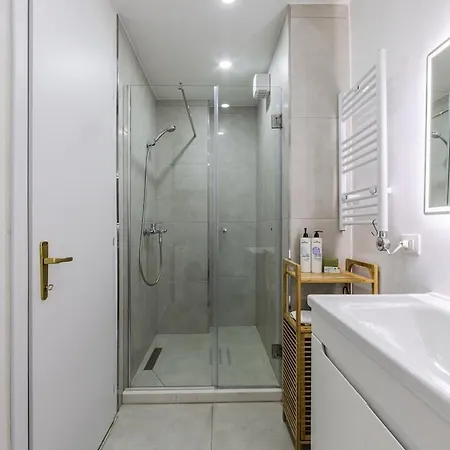 Sophie Downtown By Pikhost Apartment